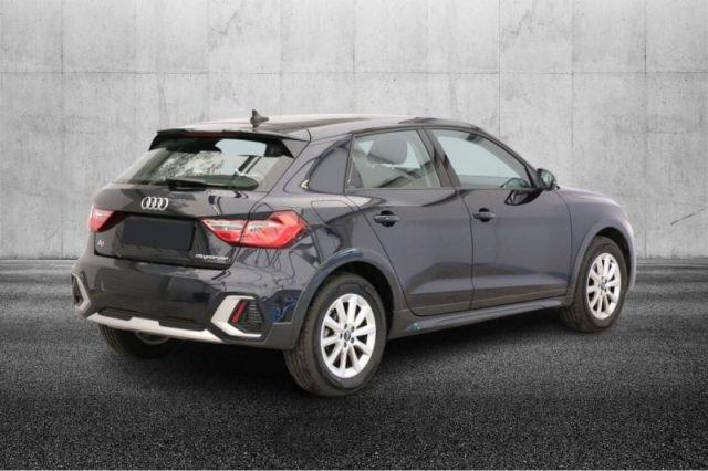 AUDI A1 citycarver 30 TFSI