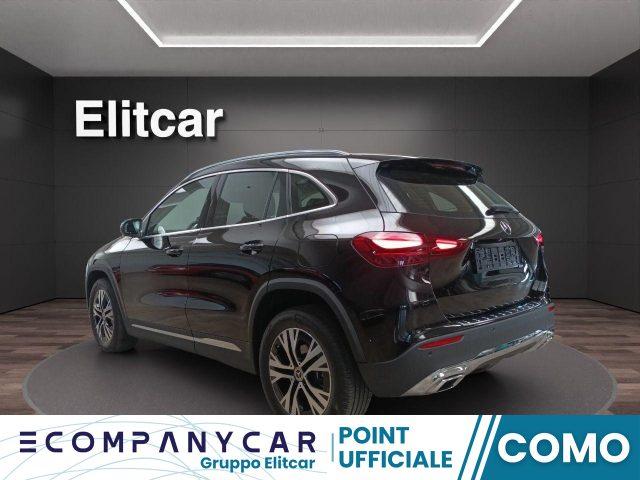 MERCEDES-BENZ GLA 200 Automatic Progressive Advanced
