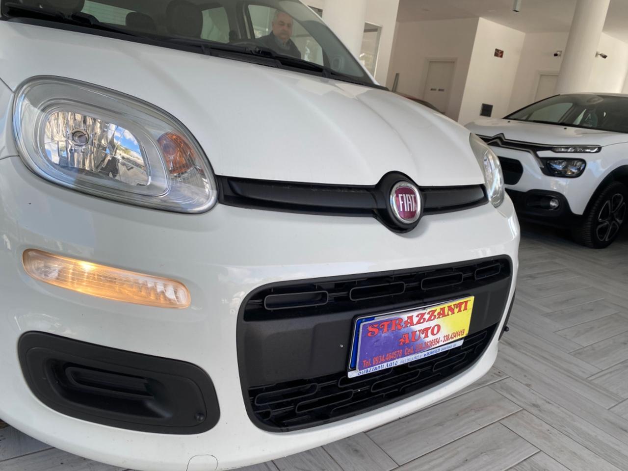 Fiat Panda 1.2 69cv LOUNGE DA VETRINA2017