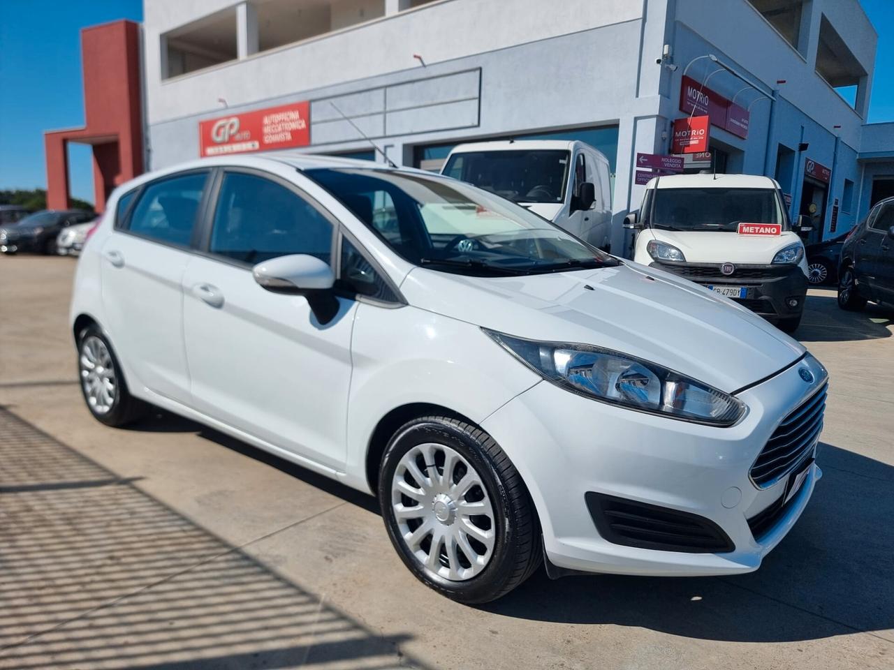 Ford Fiesta 1.5 TDCi 75CV 5 porte Titanium