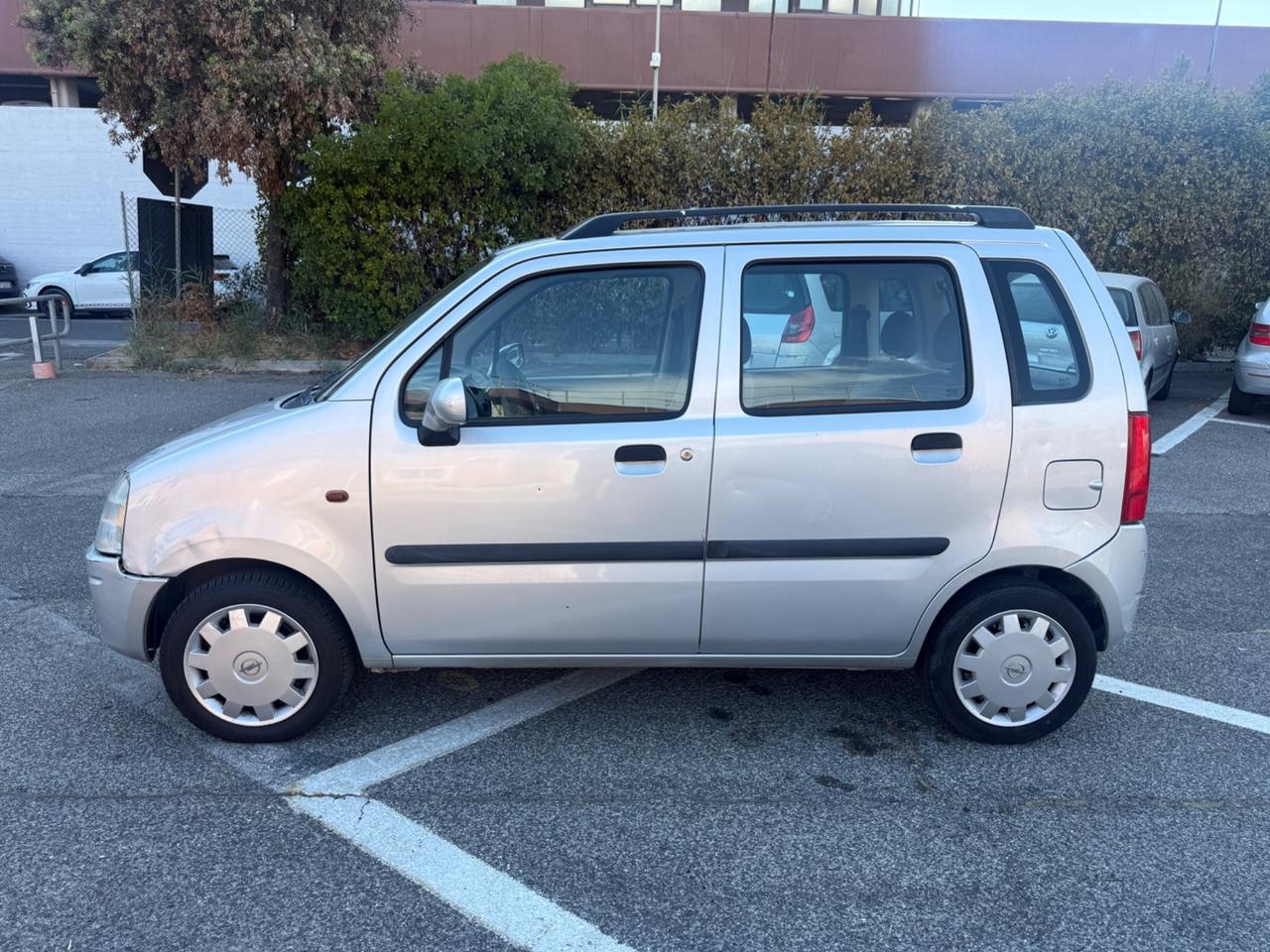 Opel Agila 1.0 12V Club