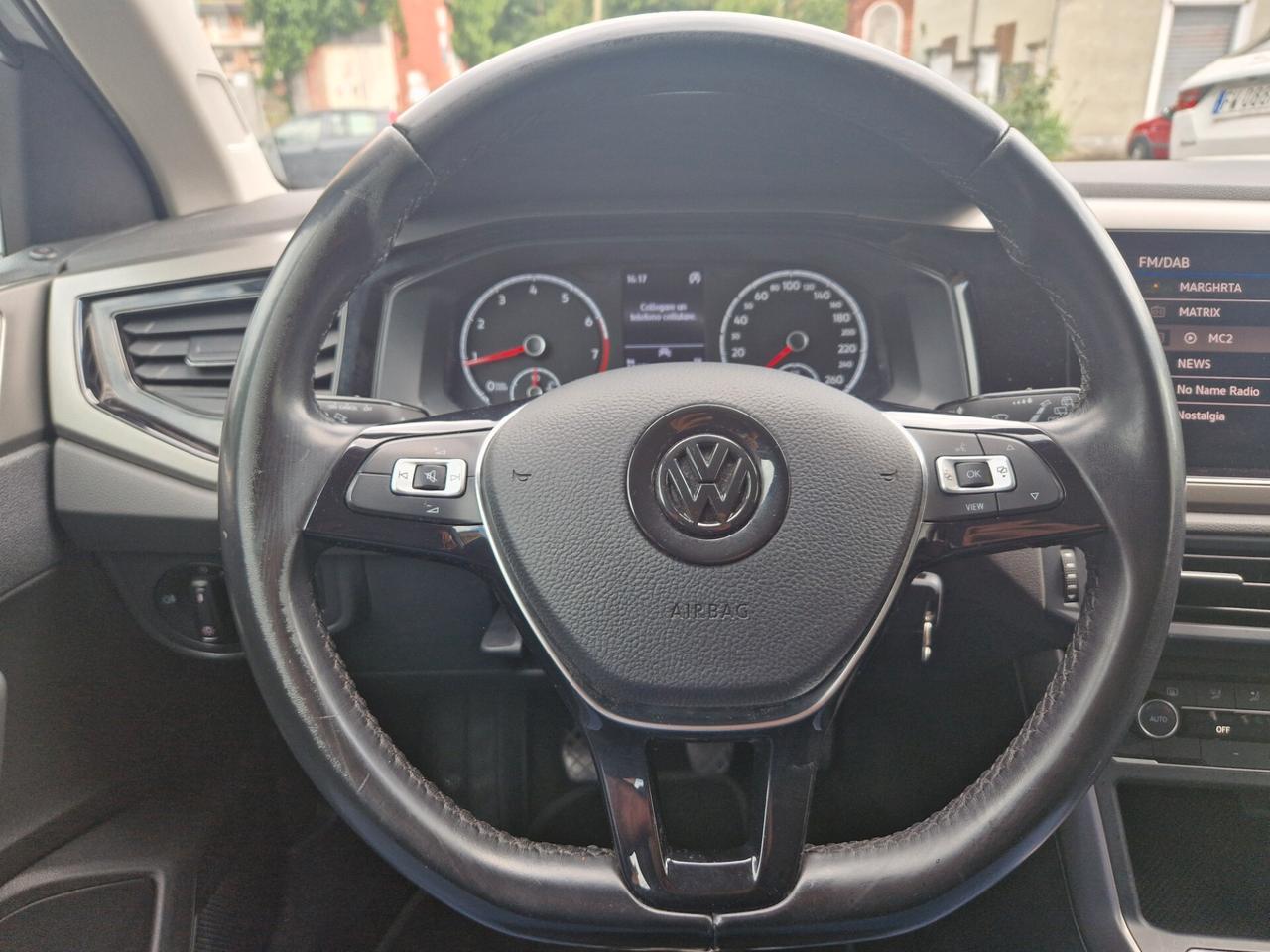 Volkswagen Polo 1.0 80CV "55.200 km" Carplay, Sensori, Clima bizona