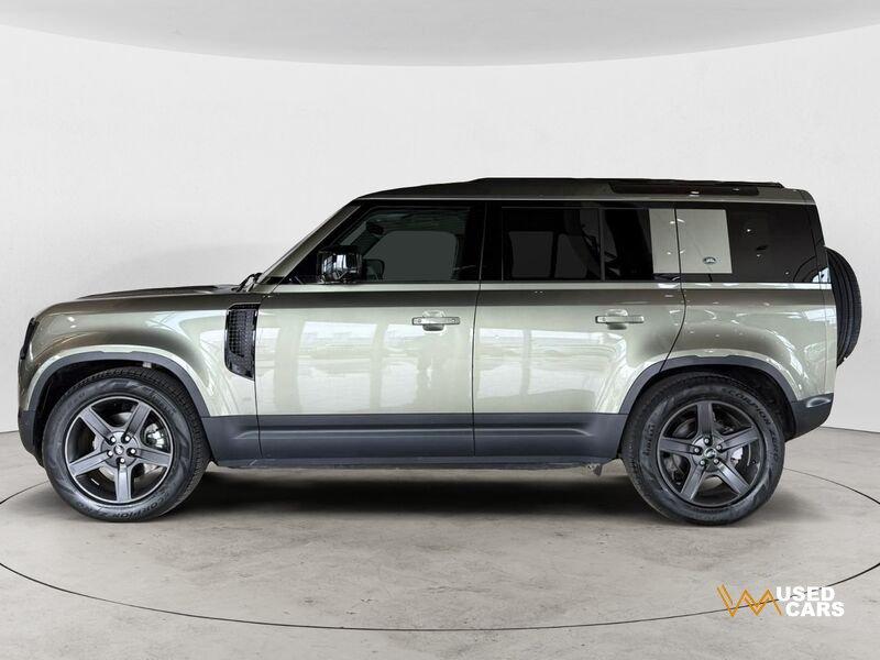 Land Rover Defender 3.0D I6 200 110 SE AWD auto.