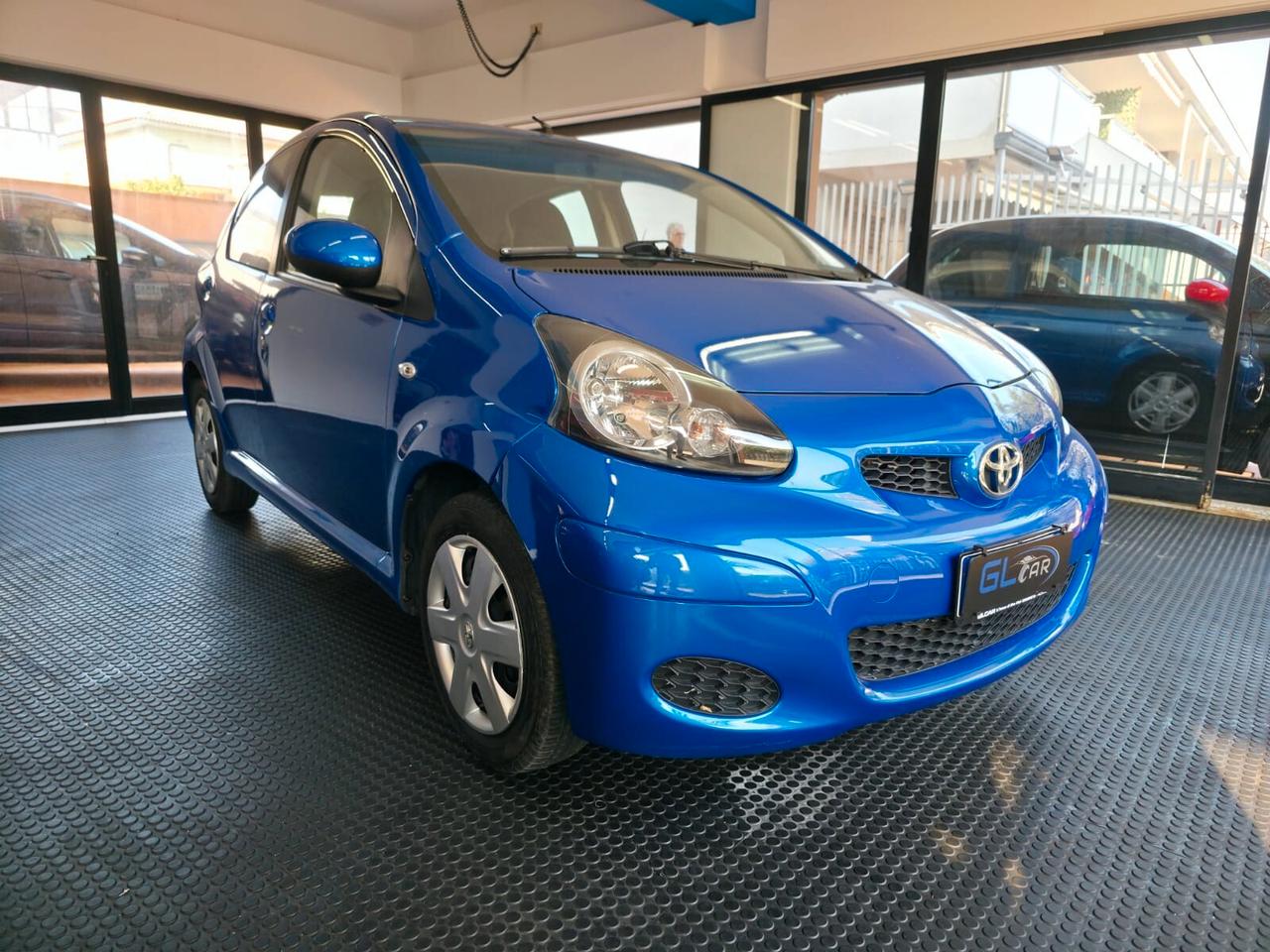 Toyota Aygo 1.0 5p 100000km 2011 tua a 100/mese