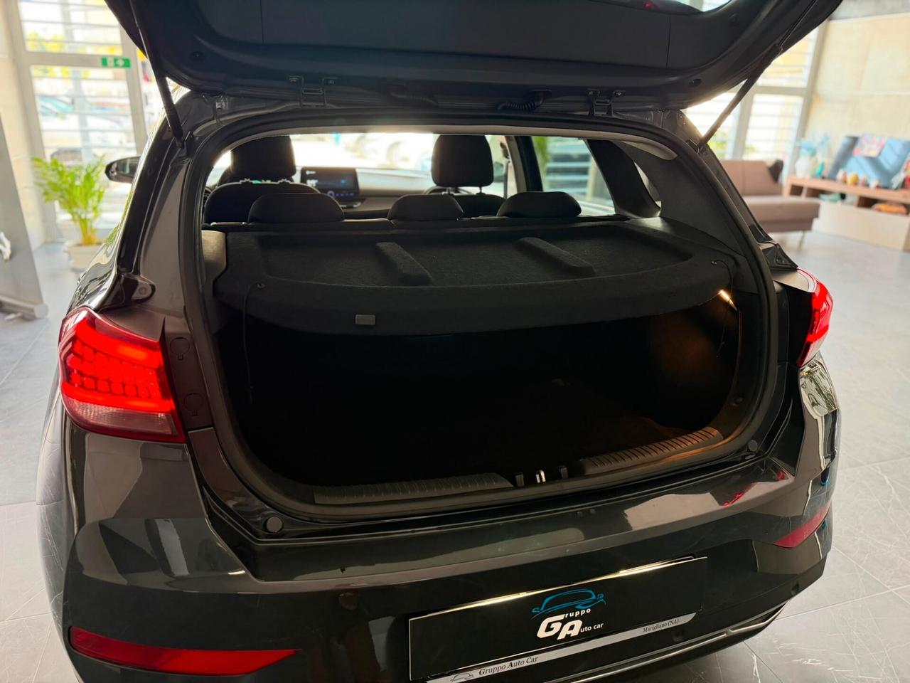 Hyundai i30 1.5 T-GDI DCT 48V 5 porte Business