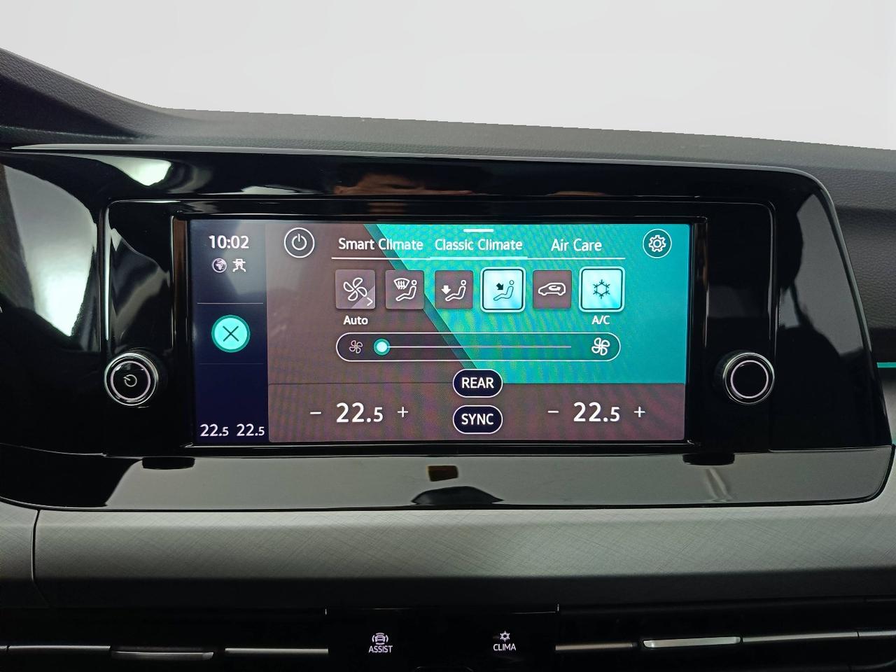 VOLKSWAGEN Golf VIII 2020 - Golf 2.0 tdi Life 115cv dsg