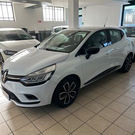Renault Clio TCe 12V 75 CV 5 porte Moschino Intens