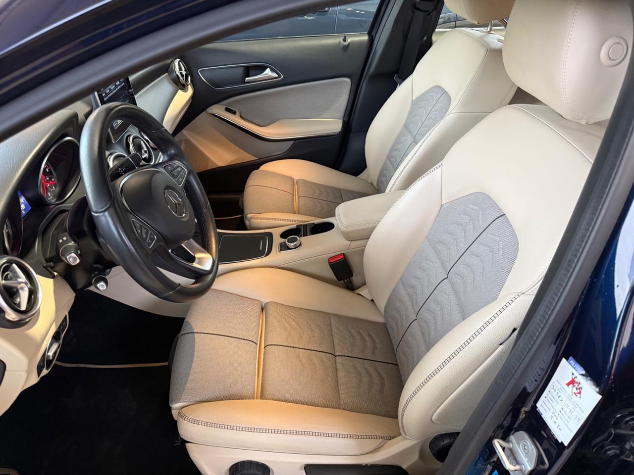 Mercedes-benz GLA 200 d Automatic Sport