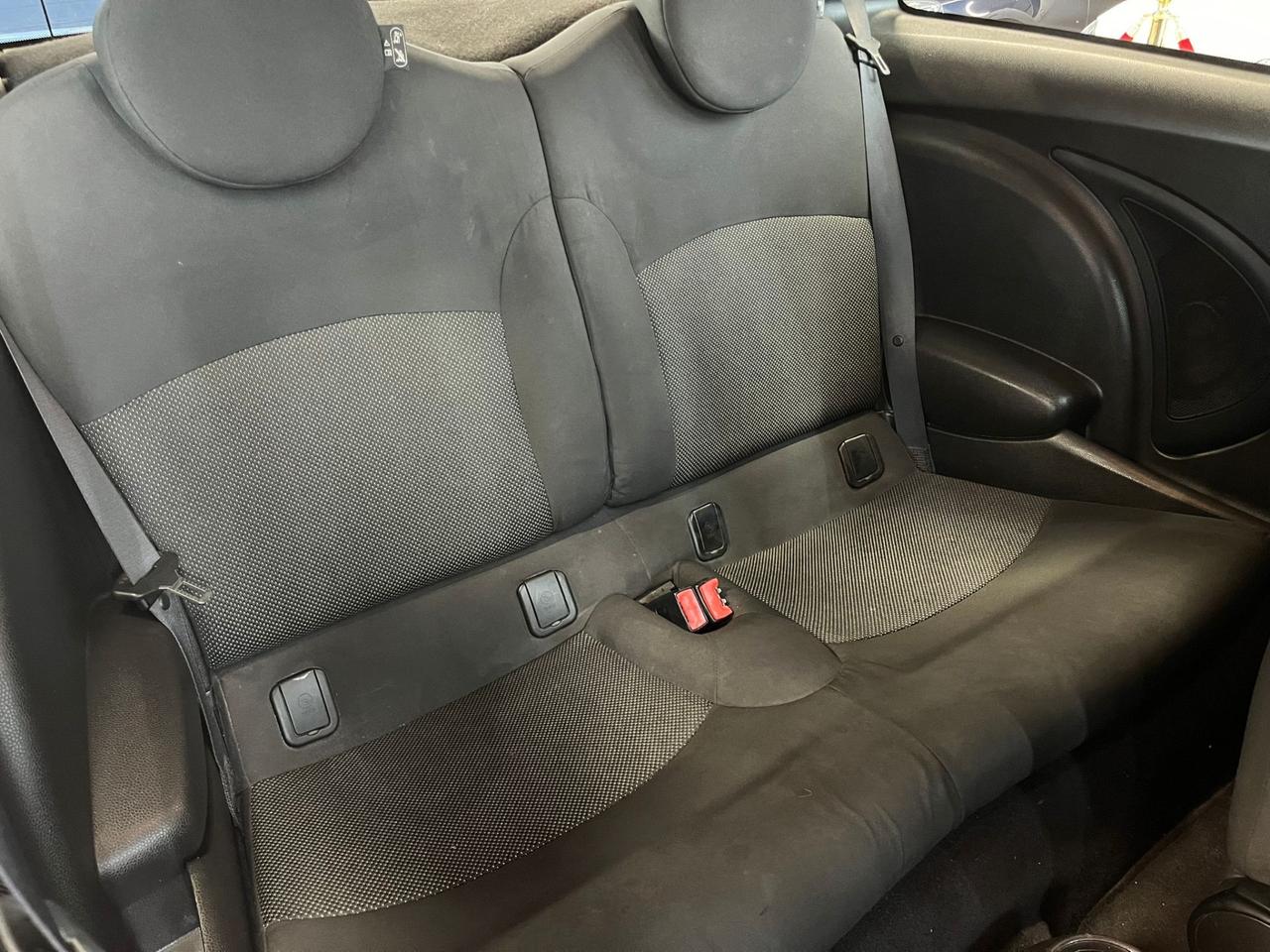 Mini 1.6 16V Cooper D OK NEOPATENTATI