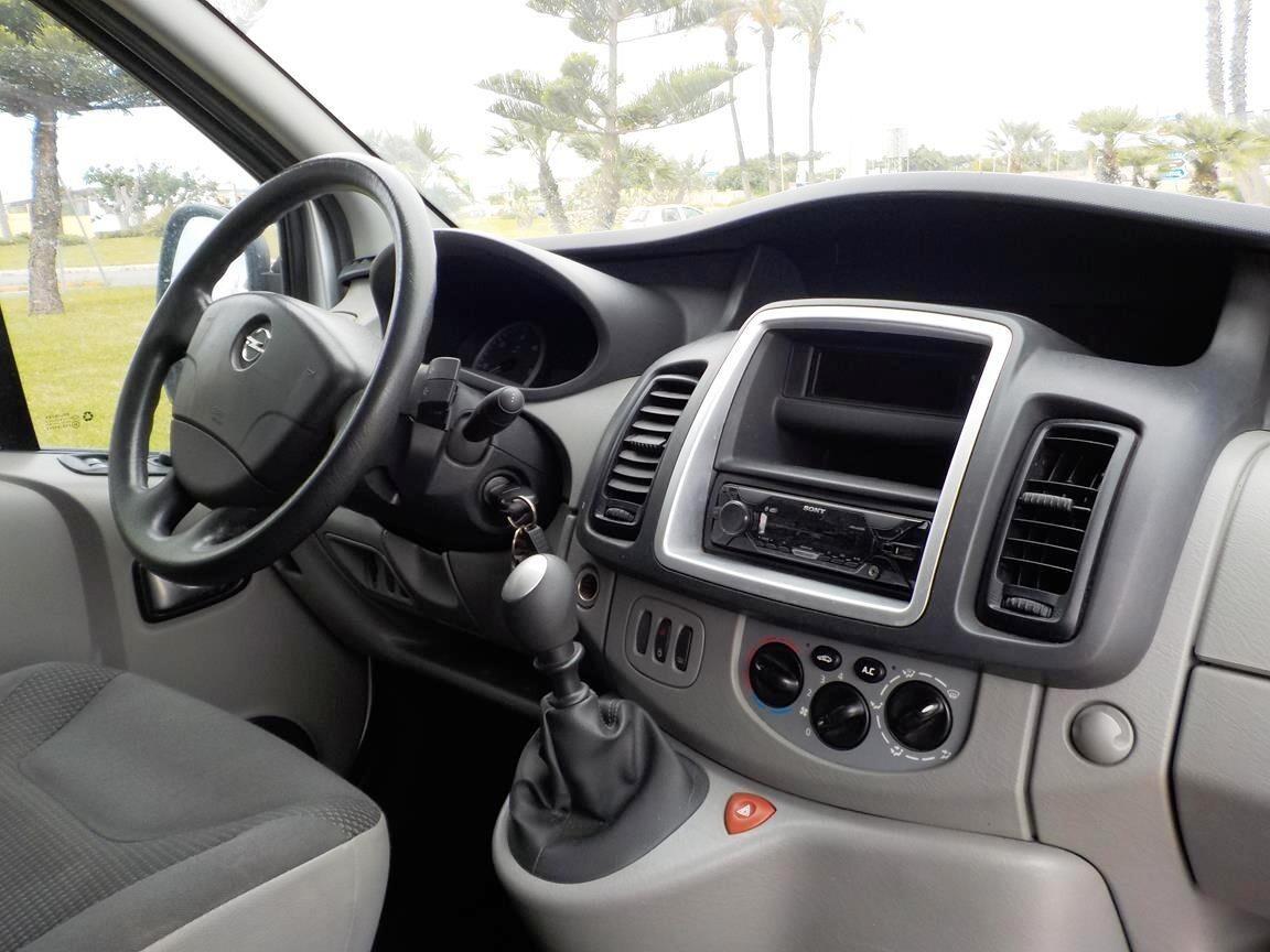 Opel Vivaro 27 2.0 CDTI PC-TN Combi 9 posti