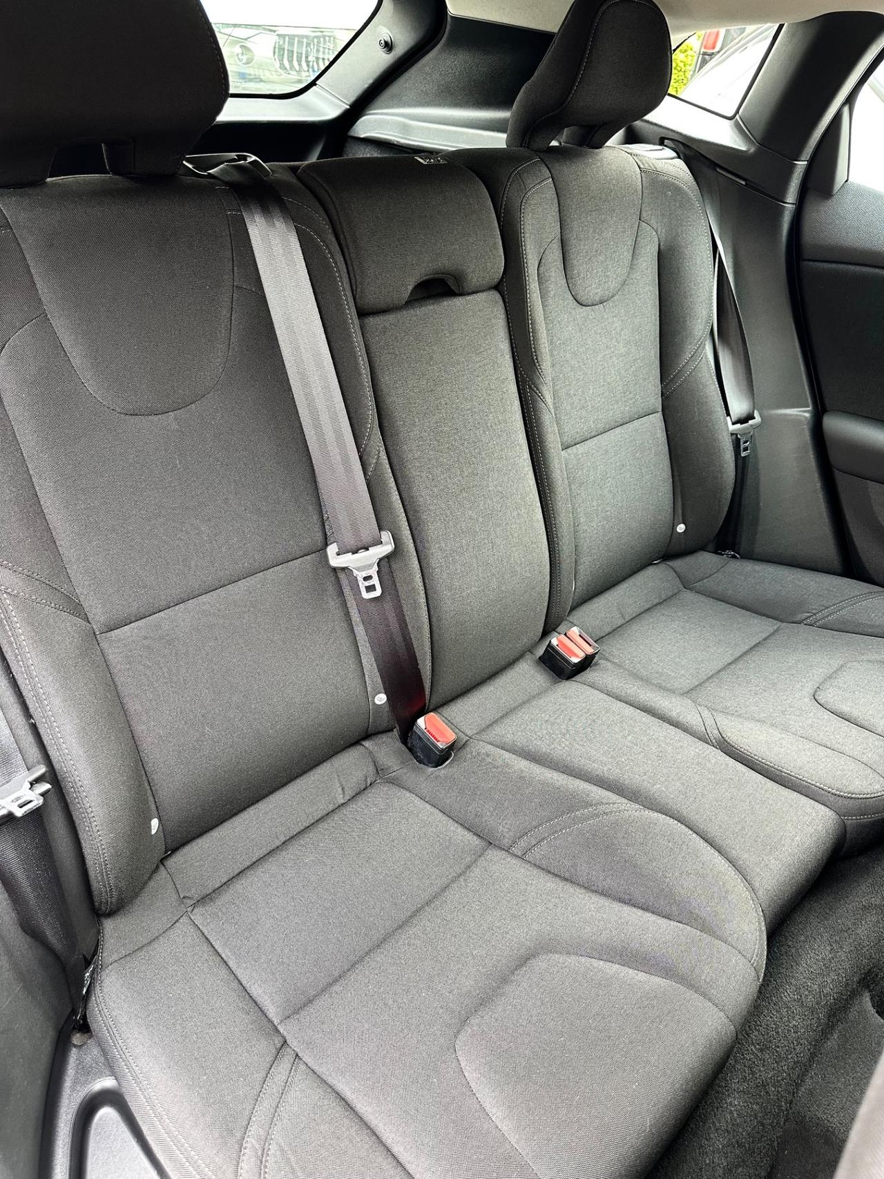 Volvo V40 2.0d 120Cv D2 Kinetic - Uniproprietario