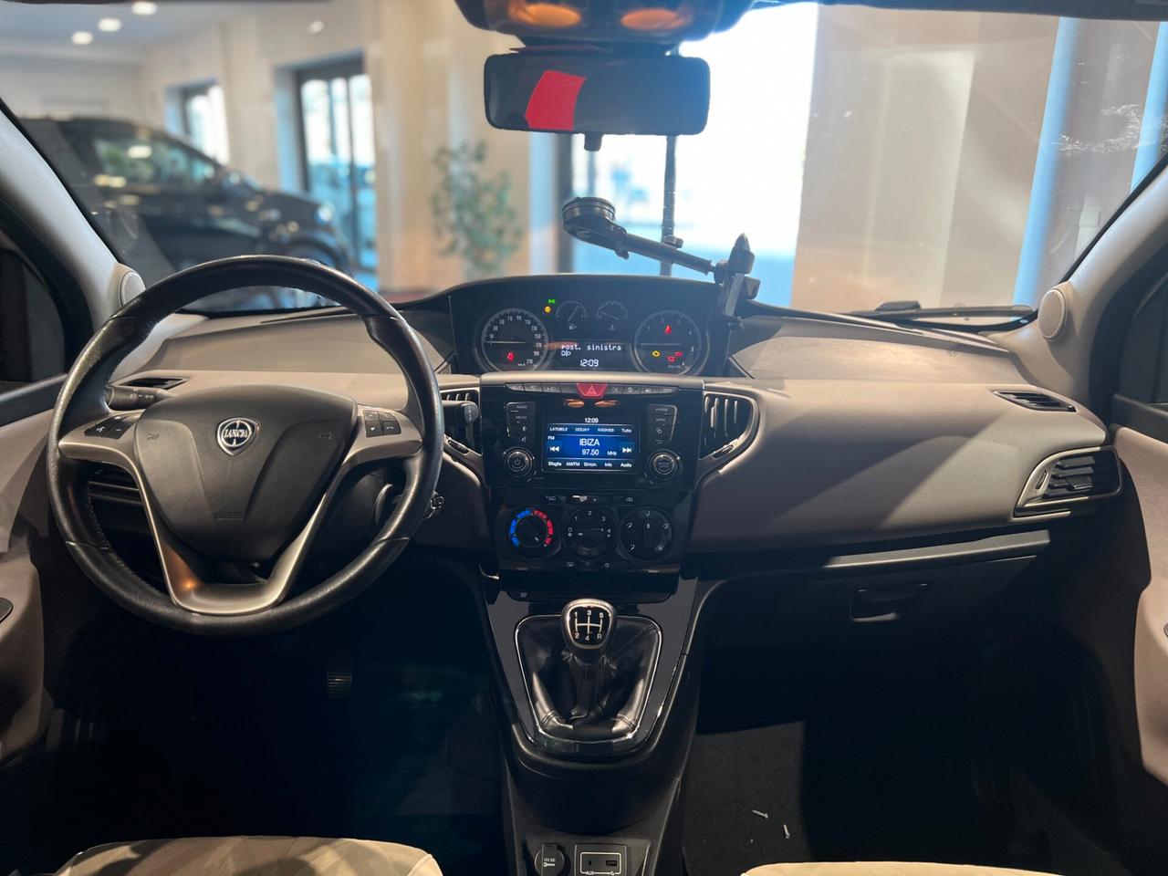 Lancia Ypsilon 1.3 MJT 95 CV 5 porte S&S Gold