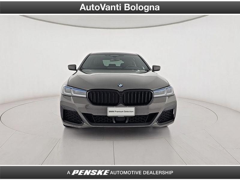 BMW Serie 5 540d 48V xDrive Touring Msport