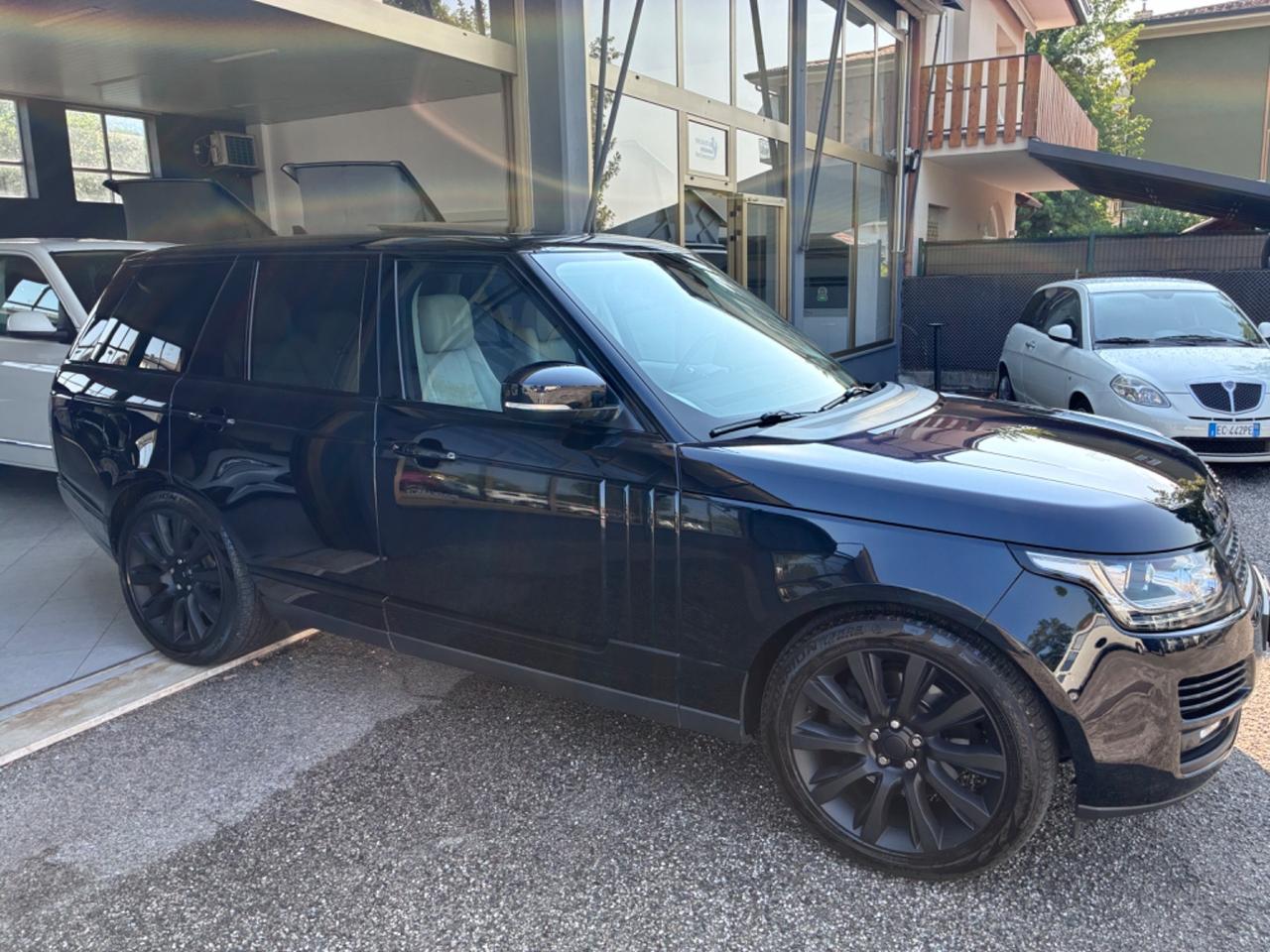 Land Rover Range 3.0 TDV6 Autobiography