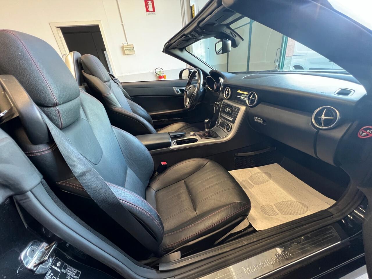 MERCEDES BENZ SLK 200 AMG PACK MANUALE 1PROPRIETARIO