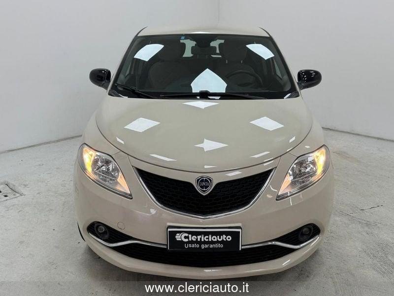 Lancia Ypsilon 1.2 69 CV 5 porte Gold