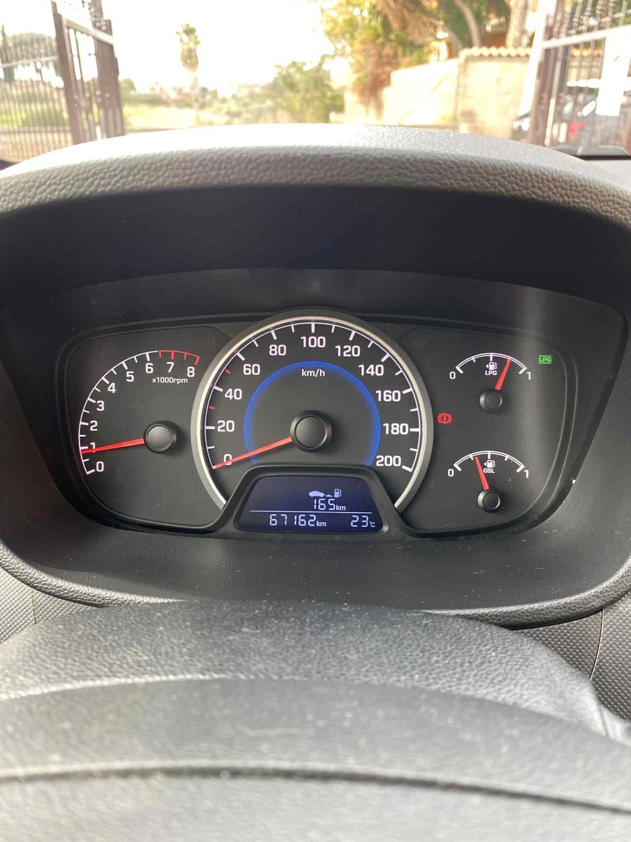 Hyundai i10 1.0 Benz Gpl della casa Ok Neop.