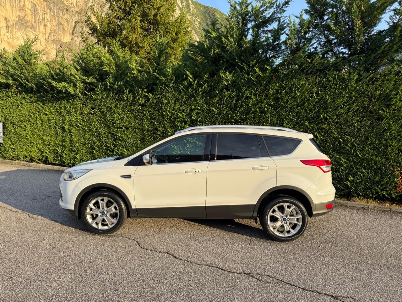 Ford Kuga 4WD