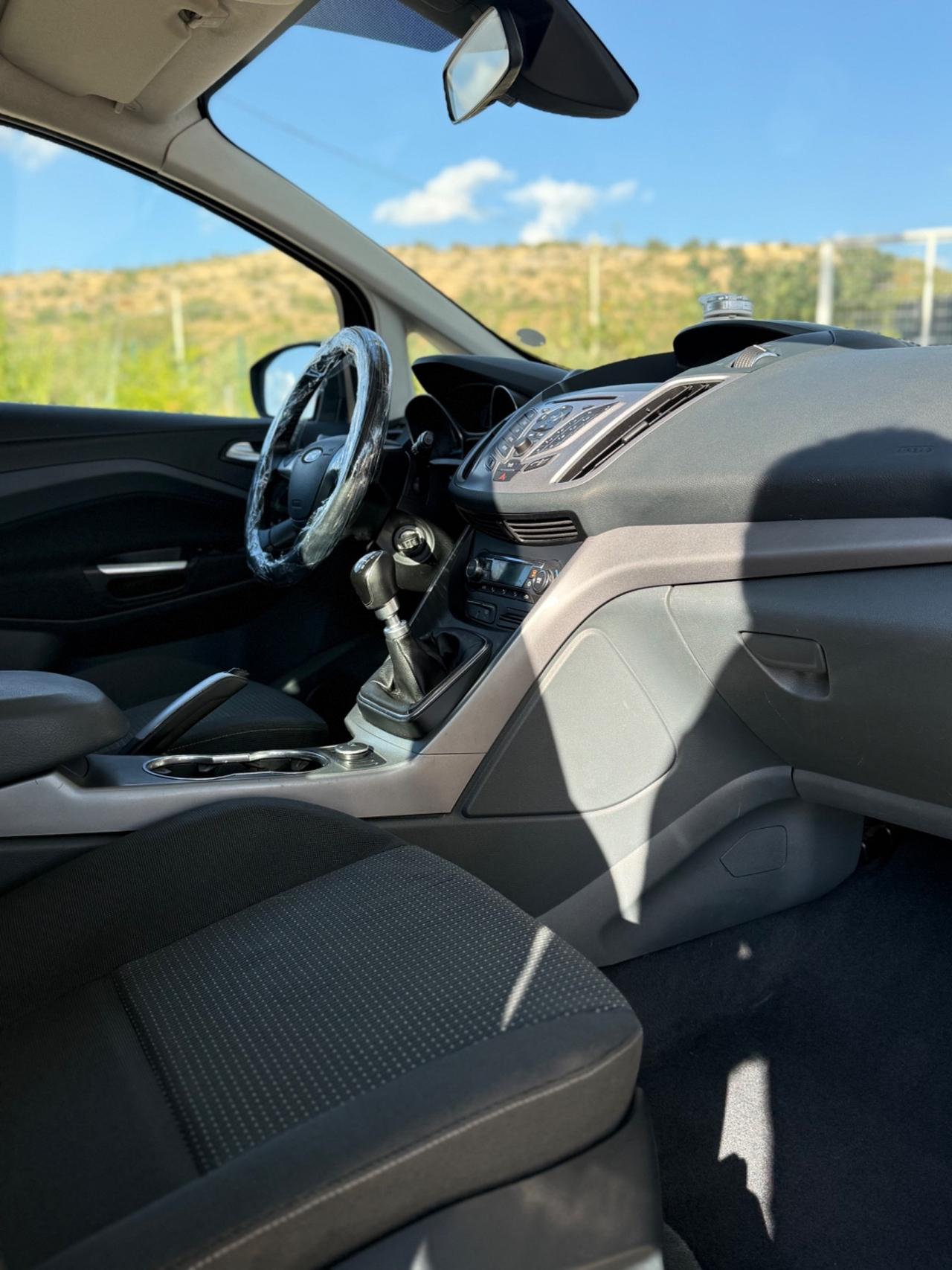 Ford C-Max 1.6 TDCi 95CV Titanium