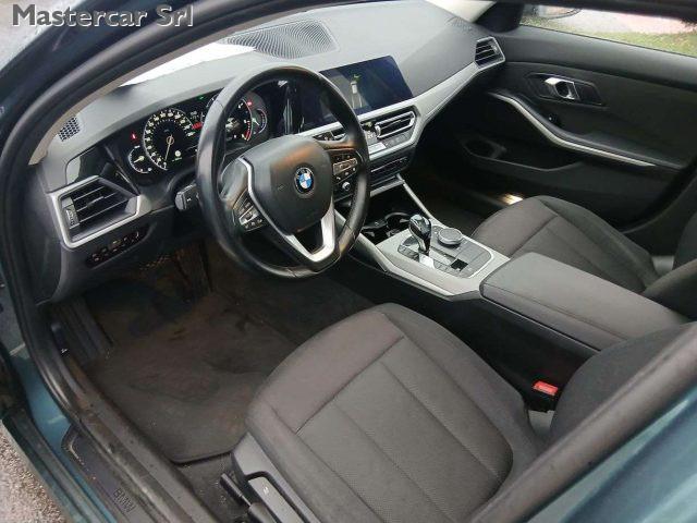 BMW 320 320d Touring xdrive Business Advant. auto -FZ311SE