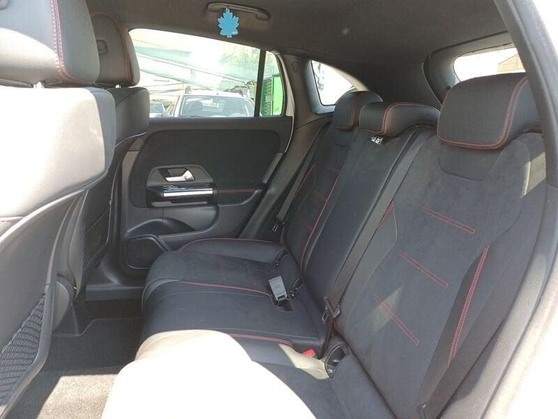 Mercedes-Benz GLA GLA 200 d Automatic Premium NIGHT-PACK