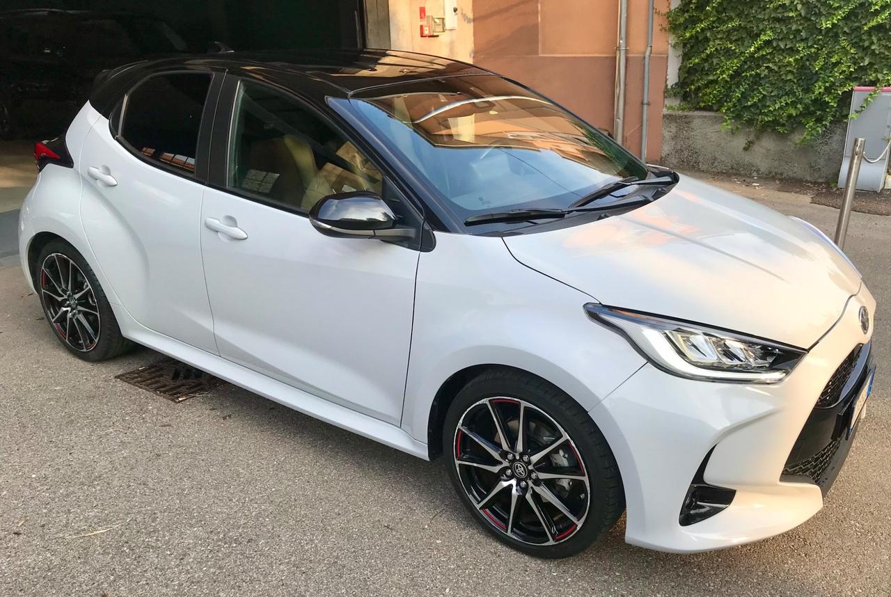 Toyota Yaris 1.5 Hybrid 5 porte GR Sport
