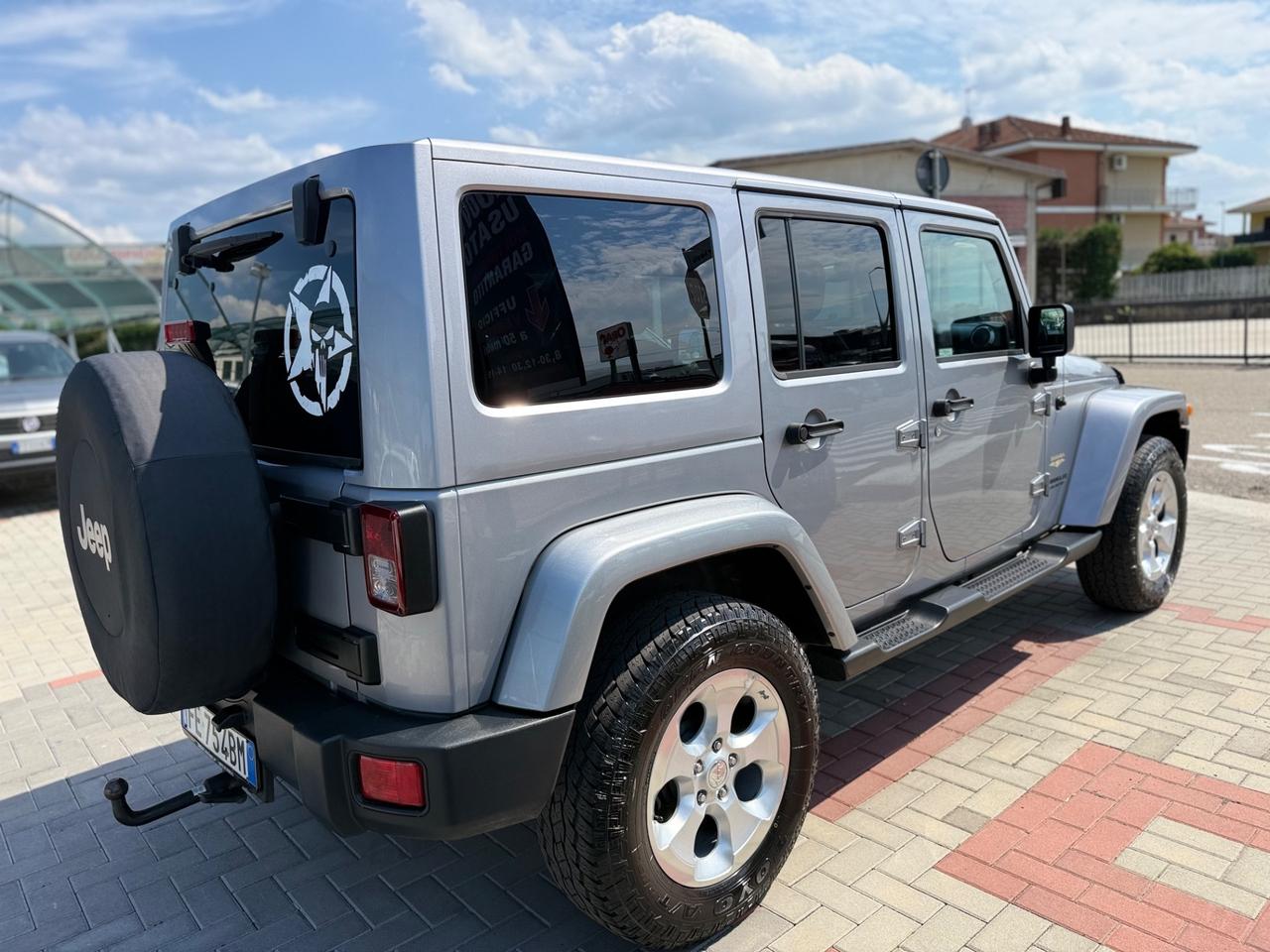 Jeep Wrangler Unlimited 2.8 CRD DPF Sahara Auto