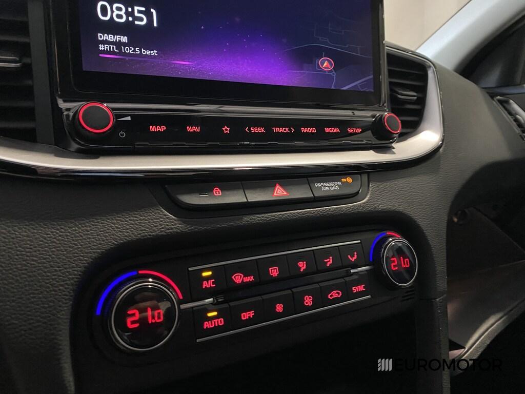 Kia Xceed 1.6 CRDi MHEV Business DCT