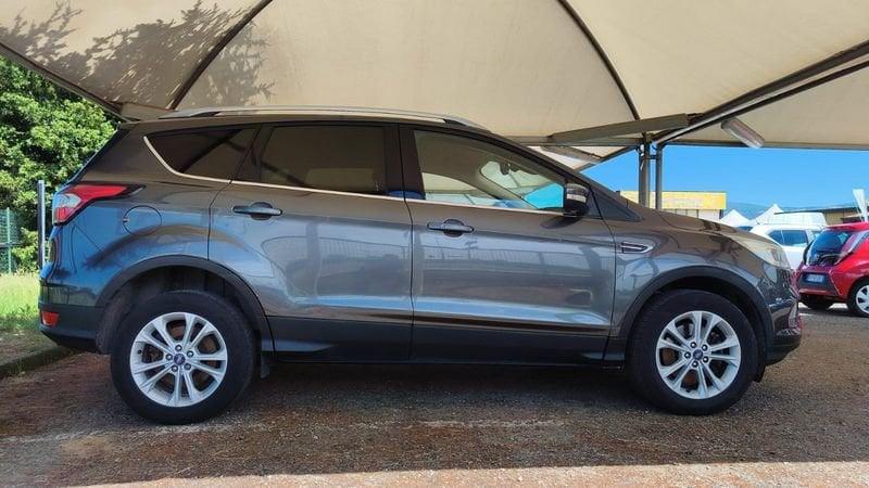 Ford Kuga 1.5 TDCi 120CV S&S 2WD Titanium