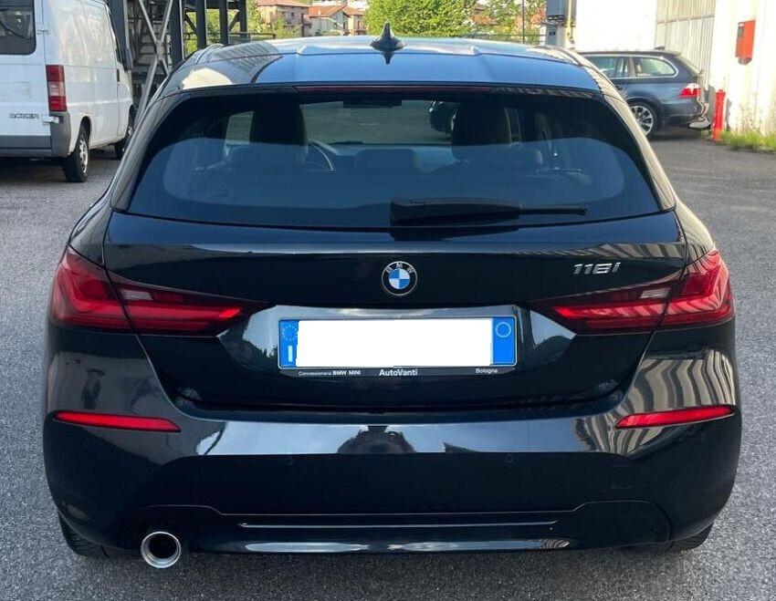 BMW 118i 140Cv. SPORT AUTOMATICA