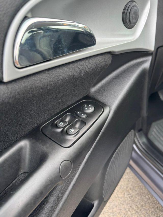 LANCIA Ypsilon 1.2 69 CV Unyca