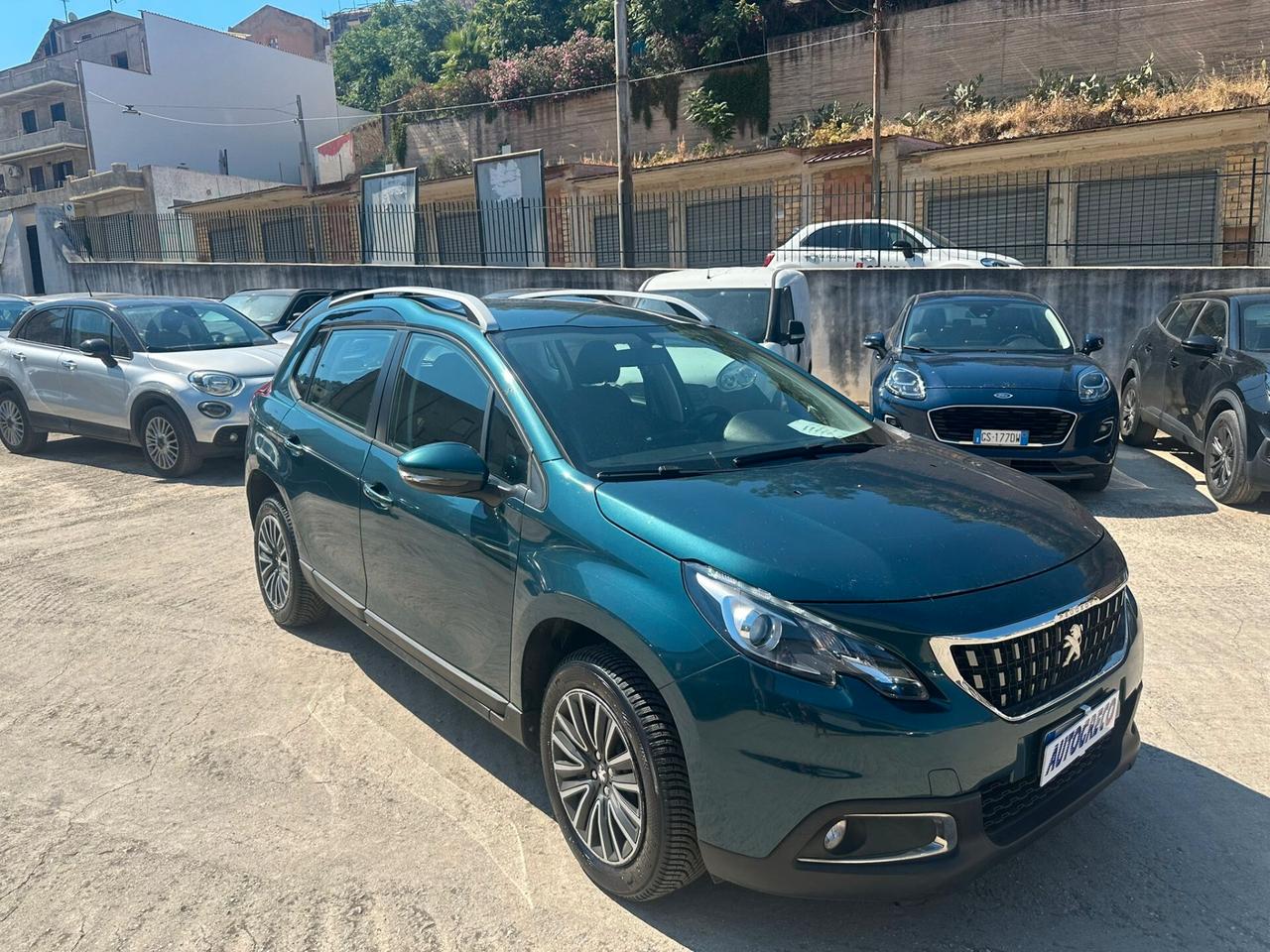 Peugeot 2008 BlueHDi 100 S&S Allure