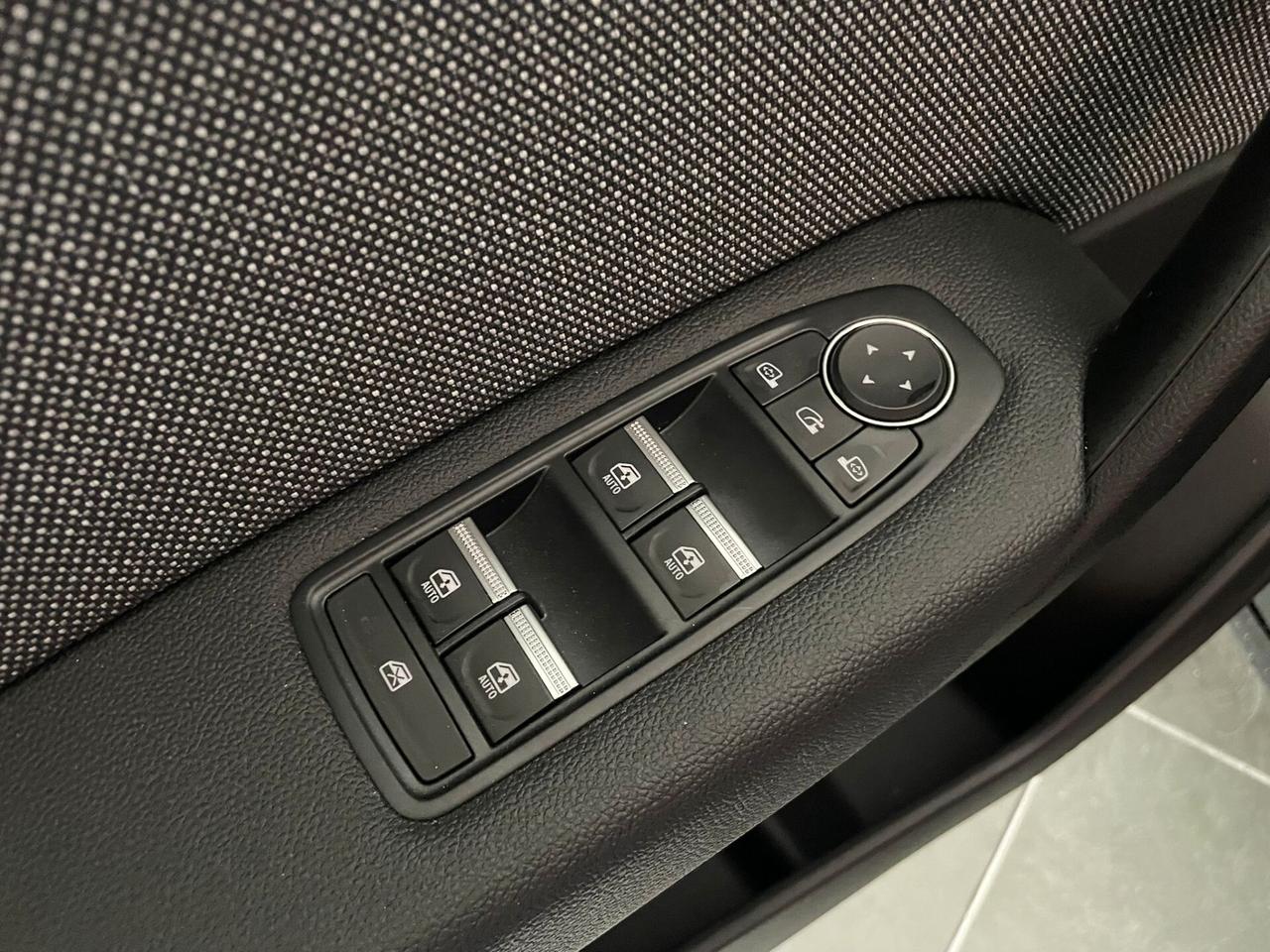 RENAULT SYMBIOZ FULL HYBRID E-TECH 145 Cv TECHNO