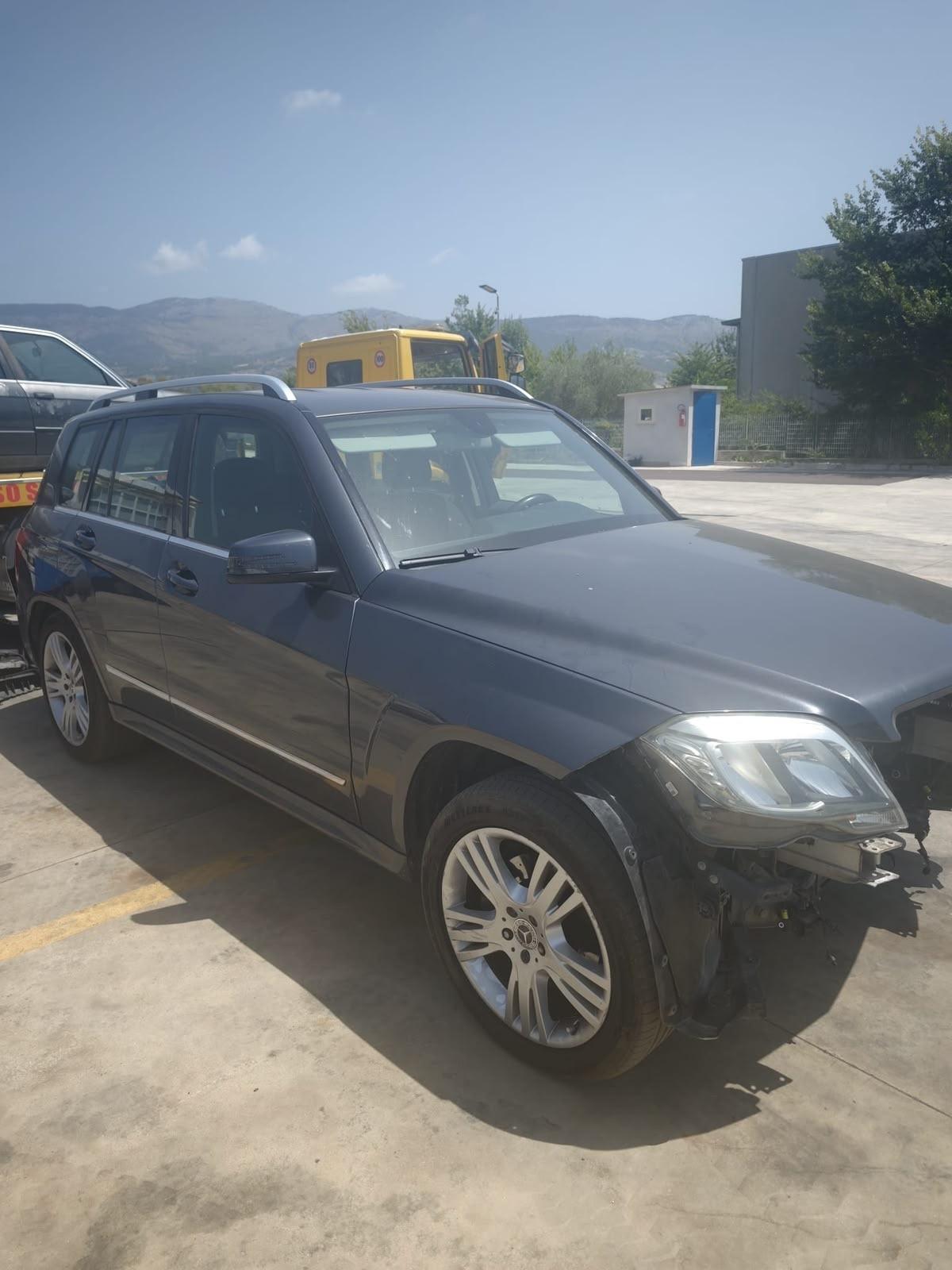 Mercedes-benz GLK 220 CDI TESTATA ROTTA DEMOLITA X ECPO