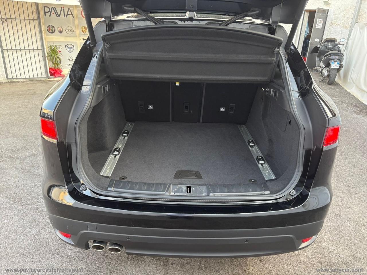 JAGUAR F-Pace 2.0 D 180 CV AWD aut. Portfolio