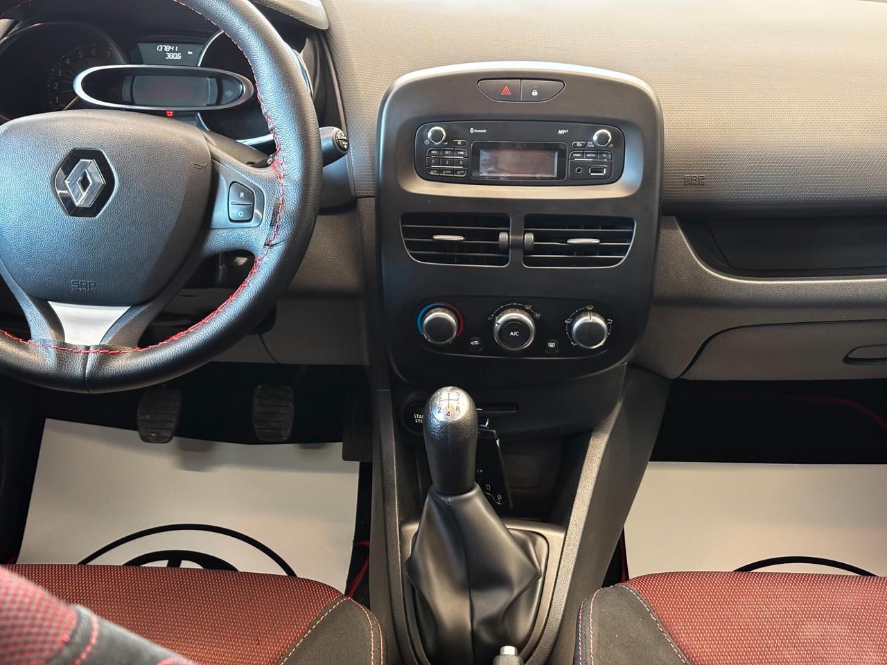 Renault Clio 1.2 73CV 5 porte Zen
