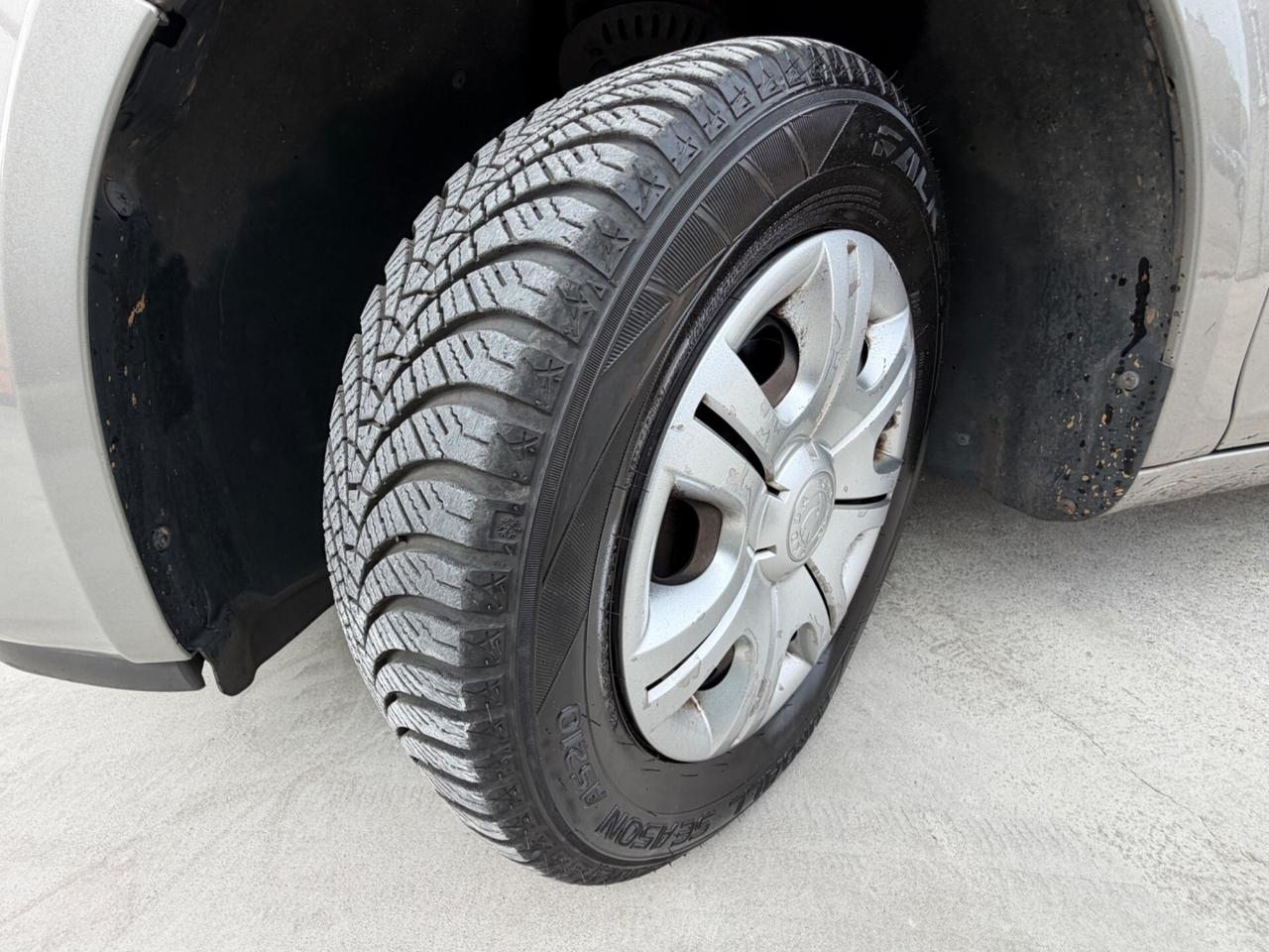 SKODA FABIA 1.4 BENZINA EURO4 COMERCIANTI