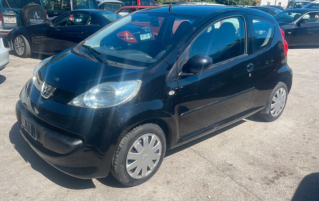 Peugeot 107 1.0 68CV 3p. Desir