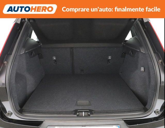 VOLVO XC40 T2 automatico Essential