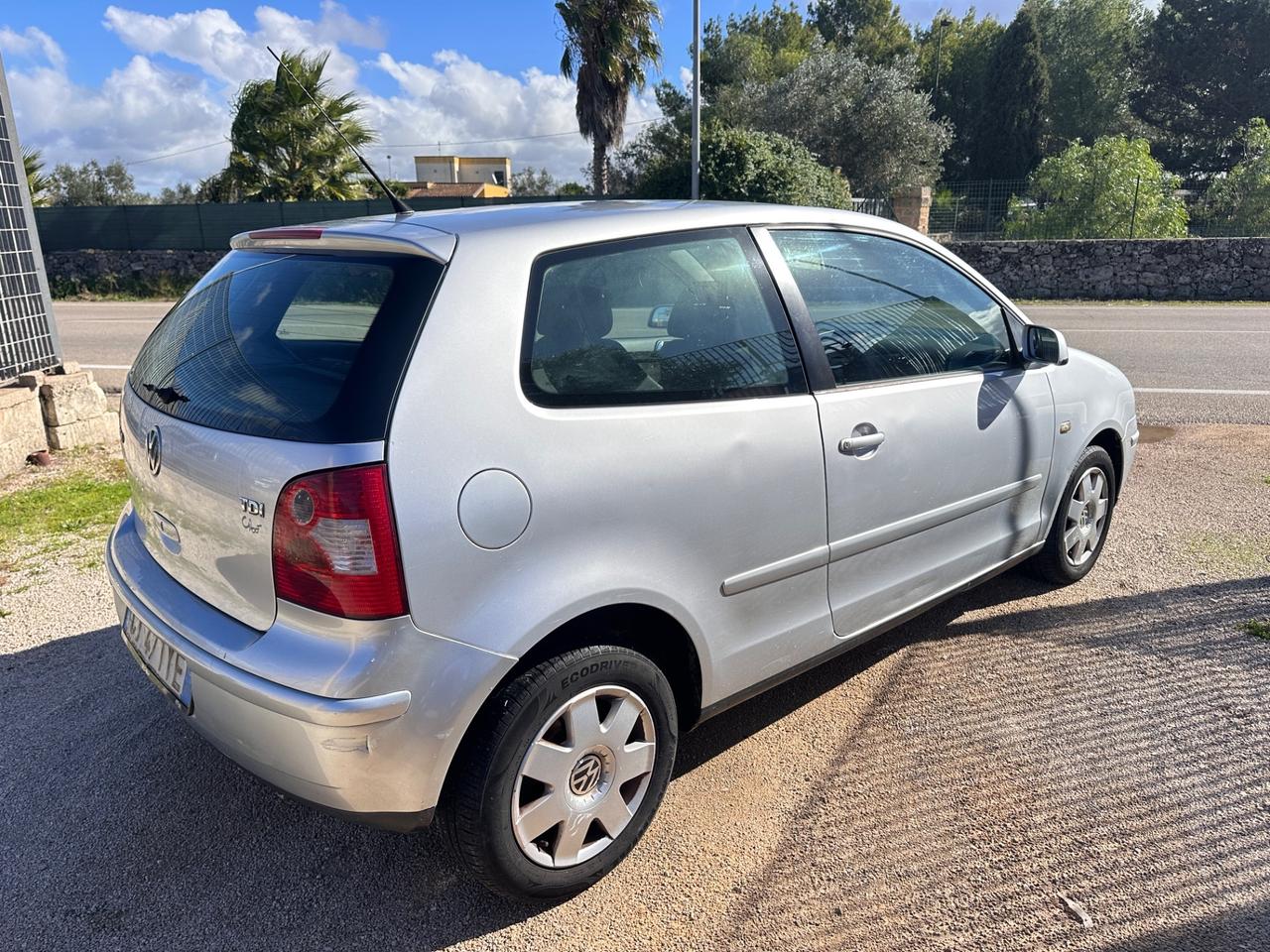 Volkswagen Polo 1.4/69CV TDI 5p. Comfortline-2005