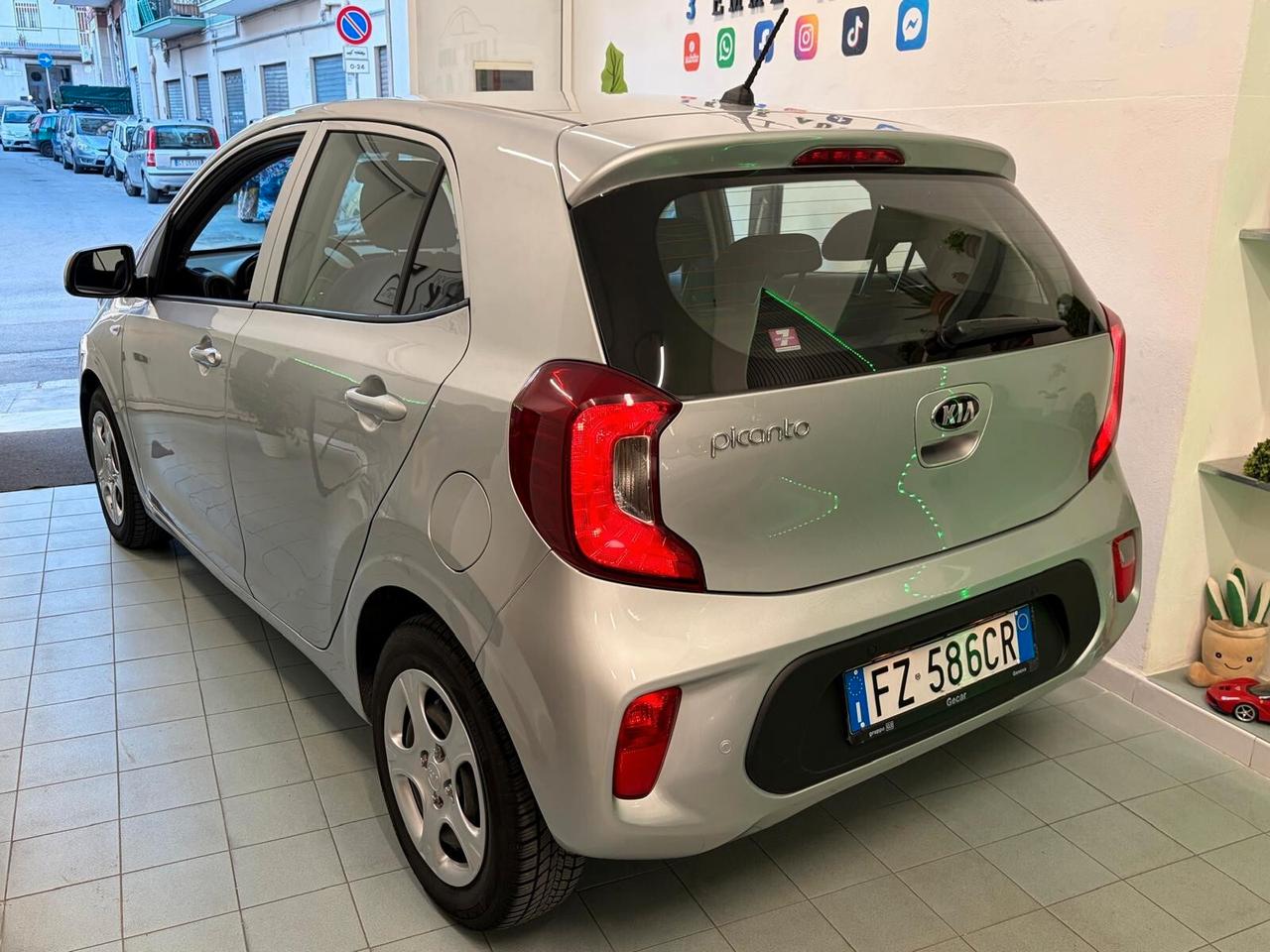 Kia Picanto 1.0 5 porte X Line NUOVISSIMA 68.000KM