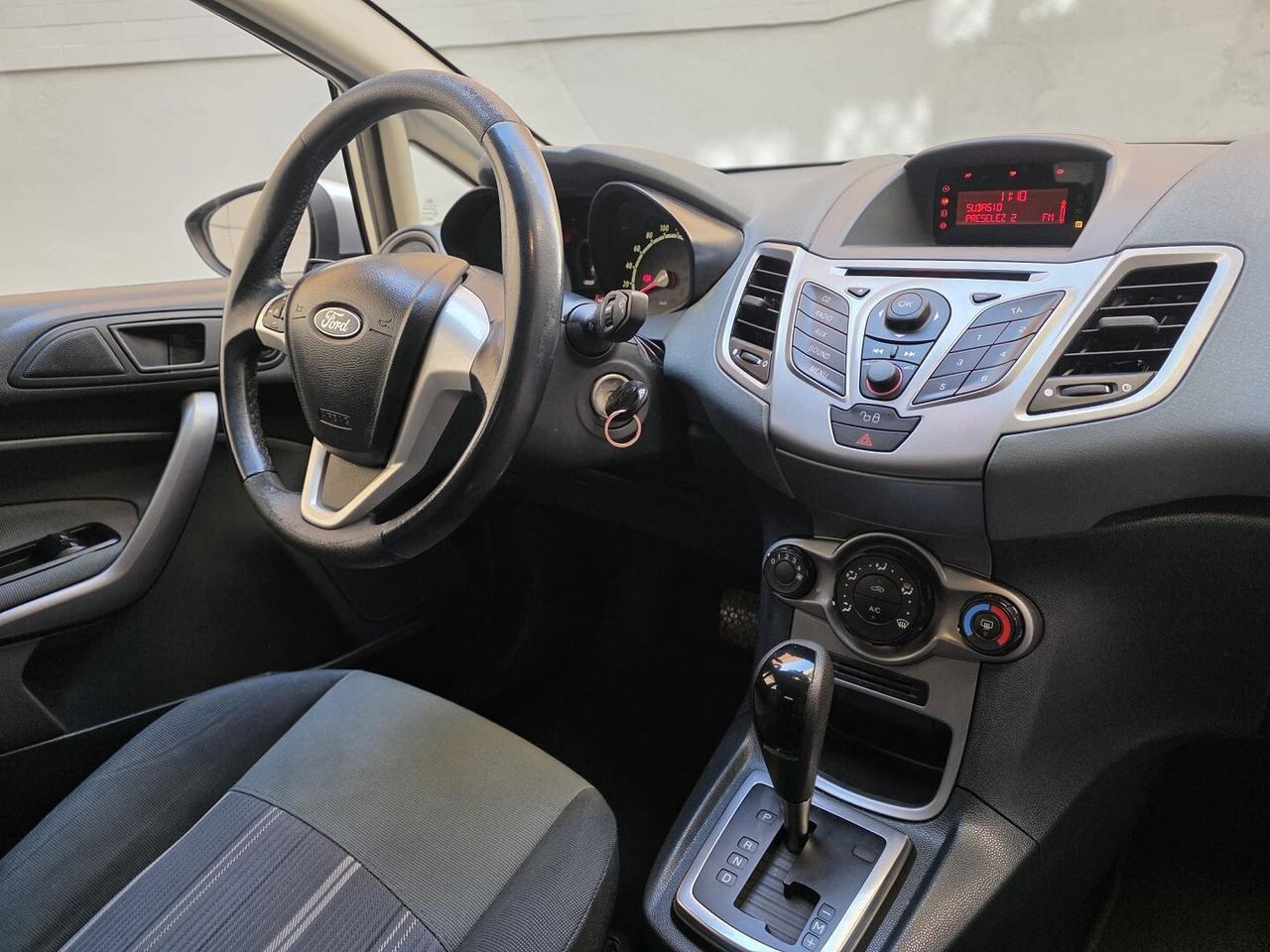 FORD FIESTA 1.4 AUTOMATICA