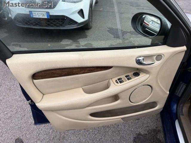 JAGUAR X-Type X-Type Berlina 3.0 V6 Executive CN991GX