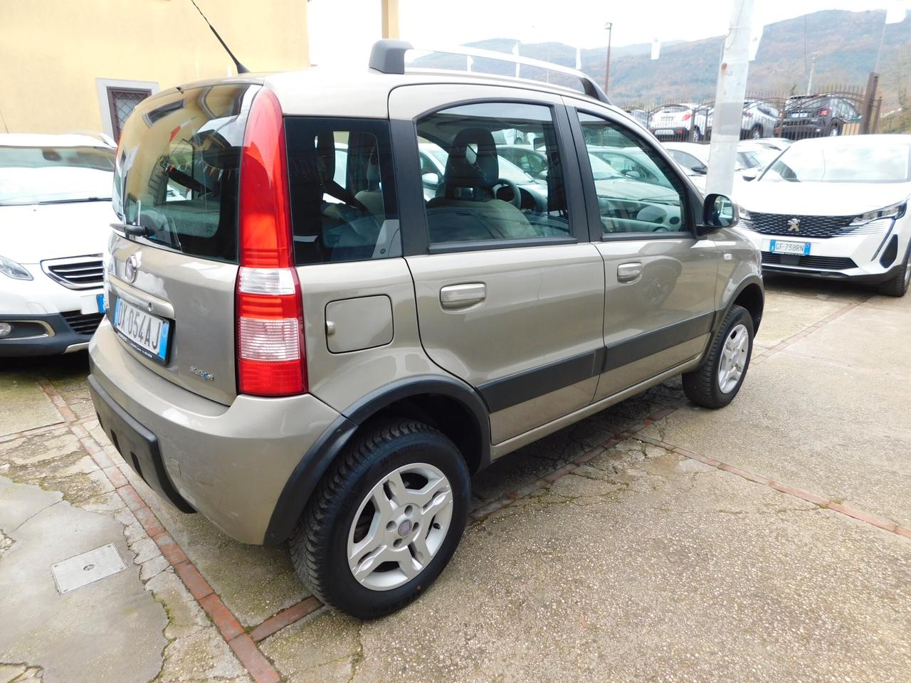 Fiat Panda 1.3 MJT 16V 4x4 Climbing