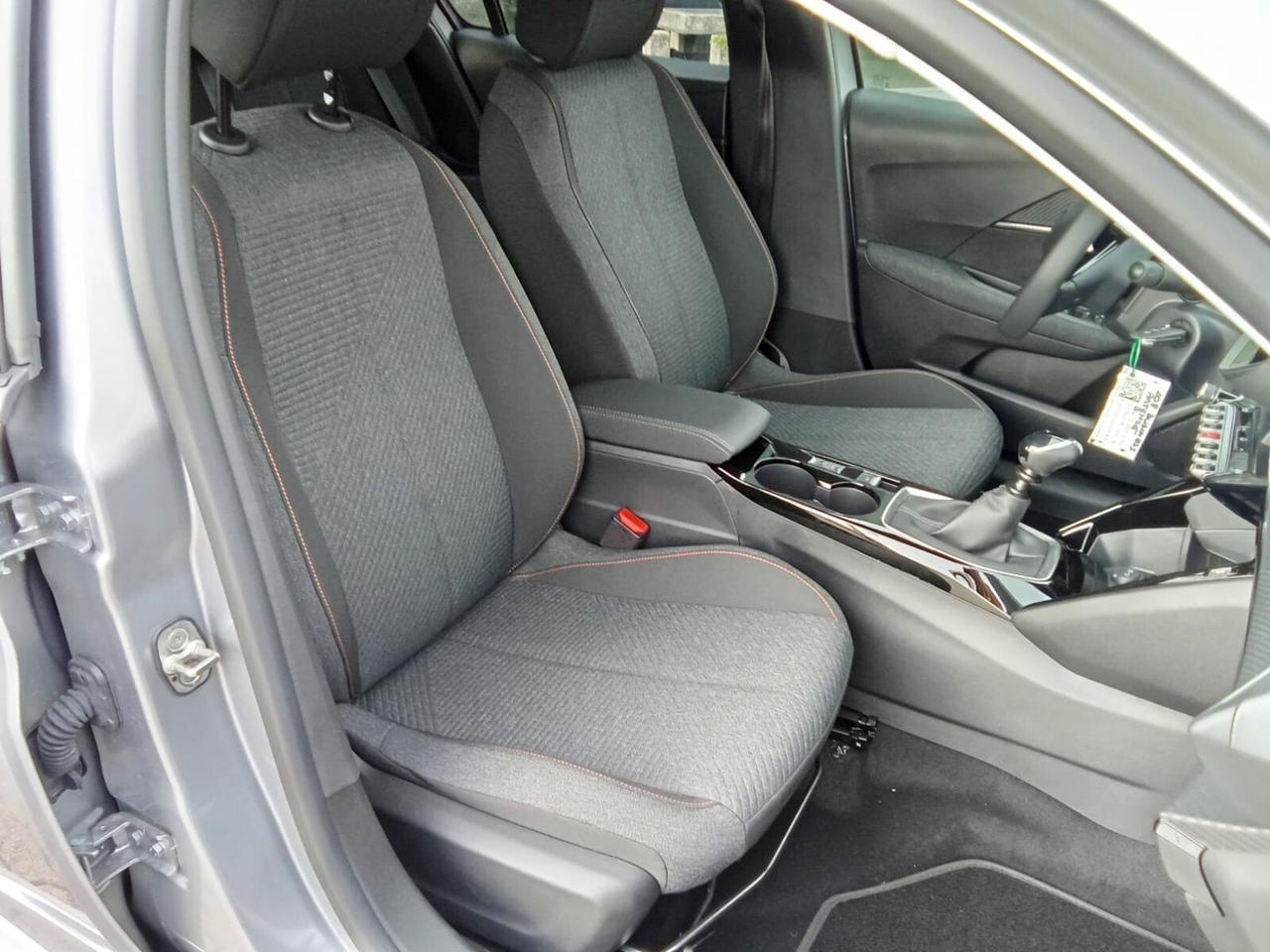 Peugeot 208 NUOVA Business Turbo 100cv