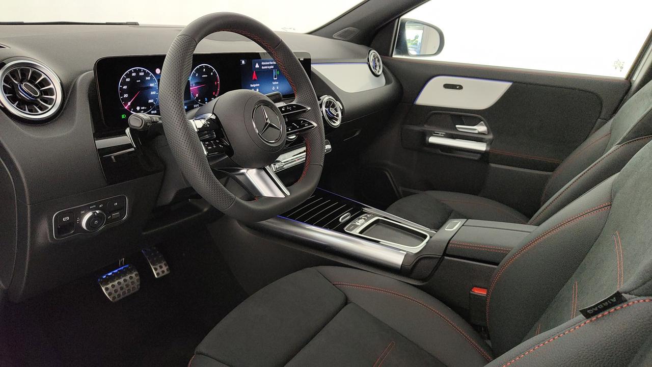 Mercedes-Benz GLA 200 d automatic