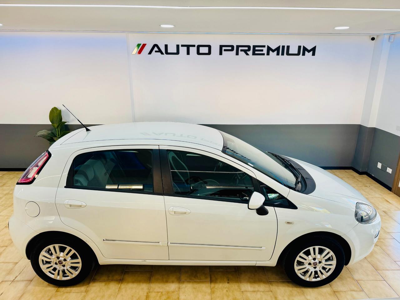 Fiat Grande Punto 1.4 GPL 77CV DISTRIBUZ+FRIZ NUOVE! 5 Porte