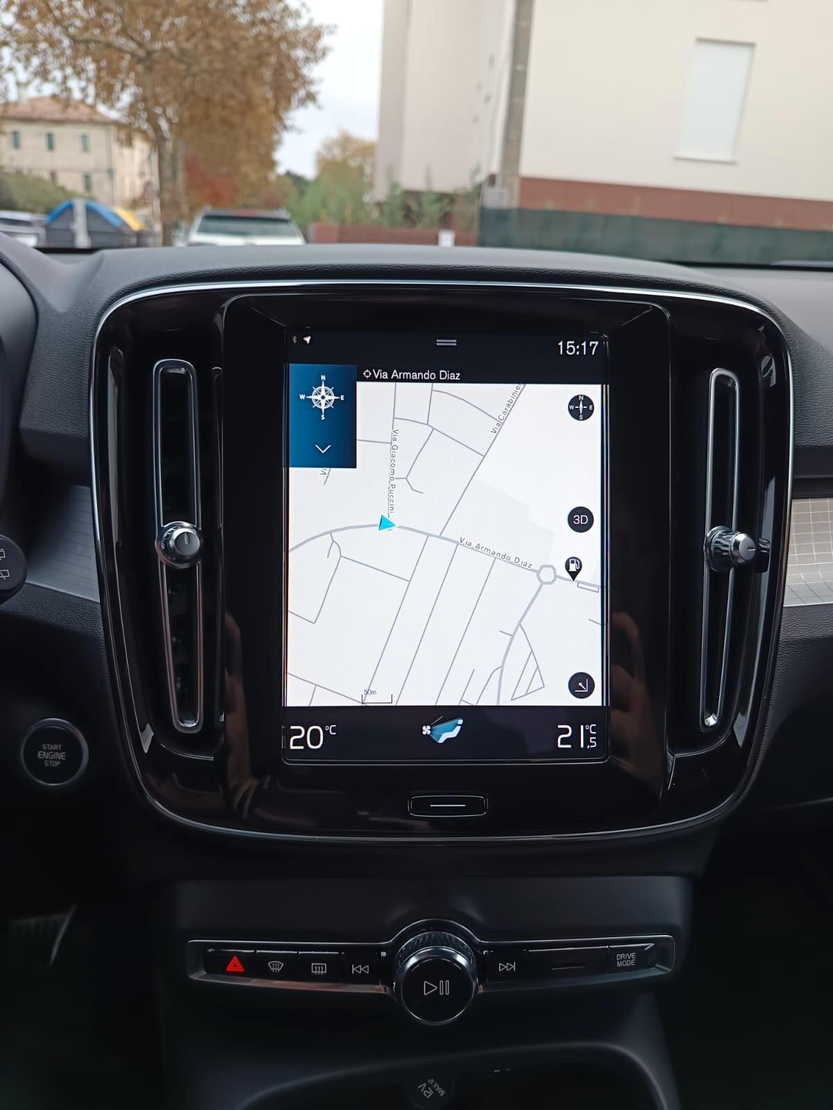 Volvo XC40 T4 Recharge Plug-in Hybrid automatico Essential