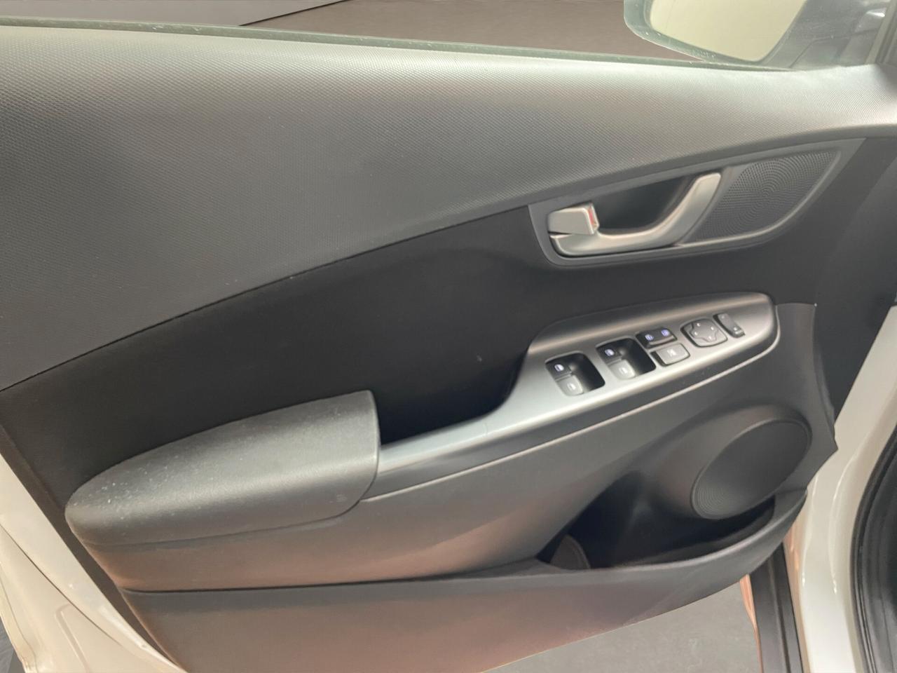 Hyundai Kona UNICO PROPRIETARIO - SERVICE COMPLETO