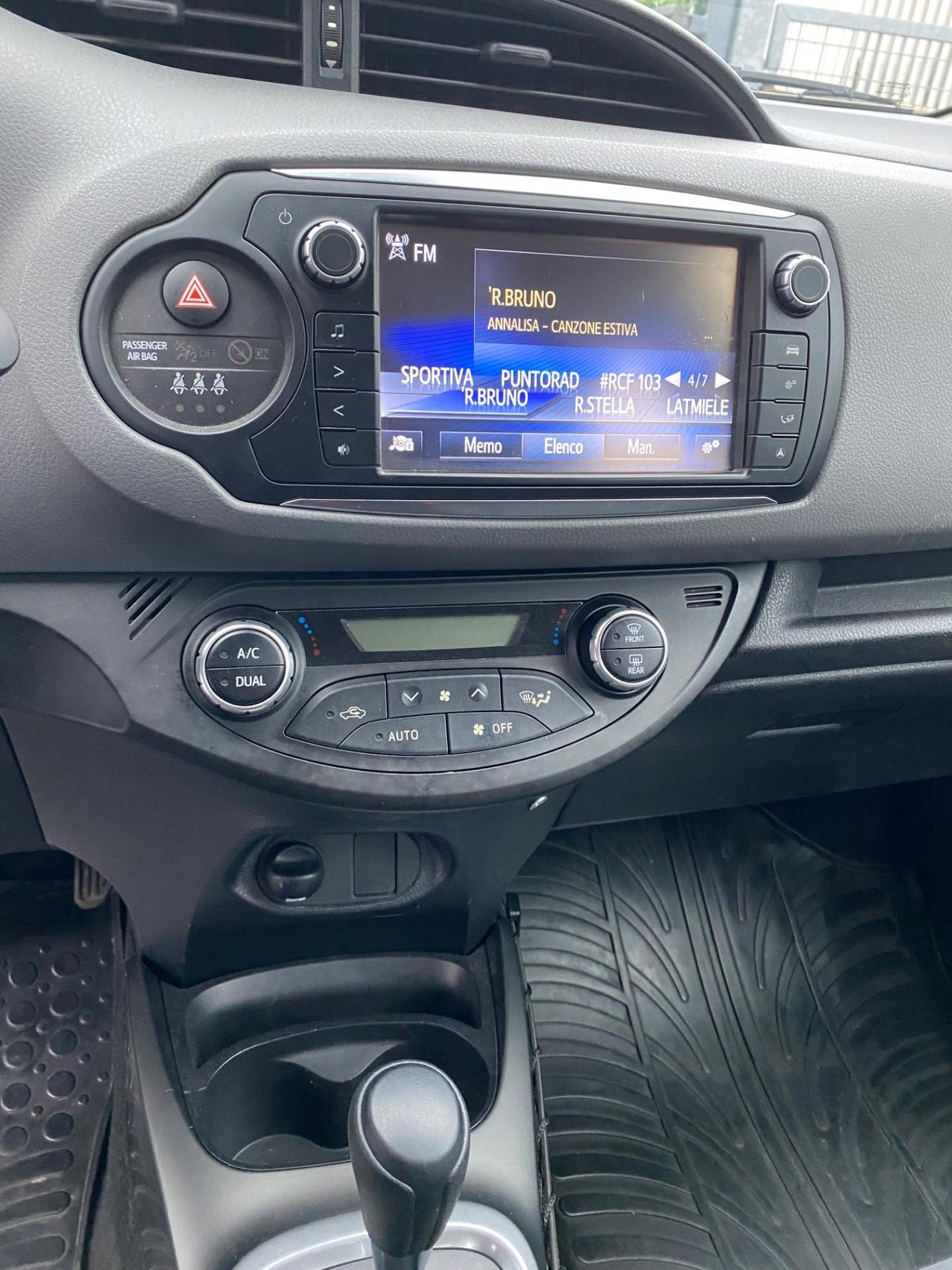 Toyota Yaris 1.5 Hybrid 5 porte Active